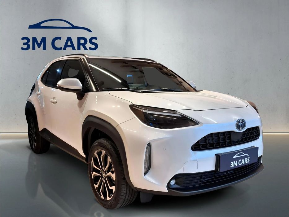 Toyota Yaris Cross Dostępne od ręki, Podgrzewane fotele, Kamera cofania, LED