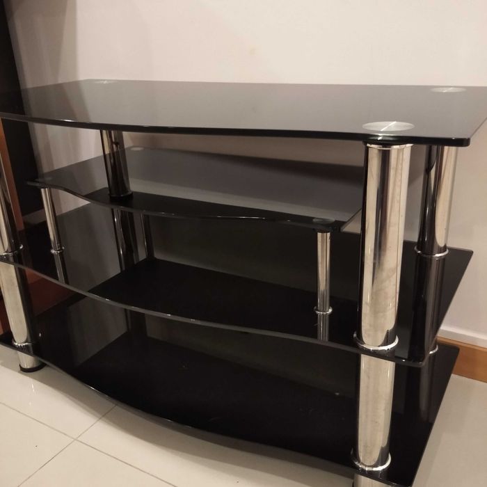 Mesa TV vidro temperado 4 prateleiras como nova preta