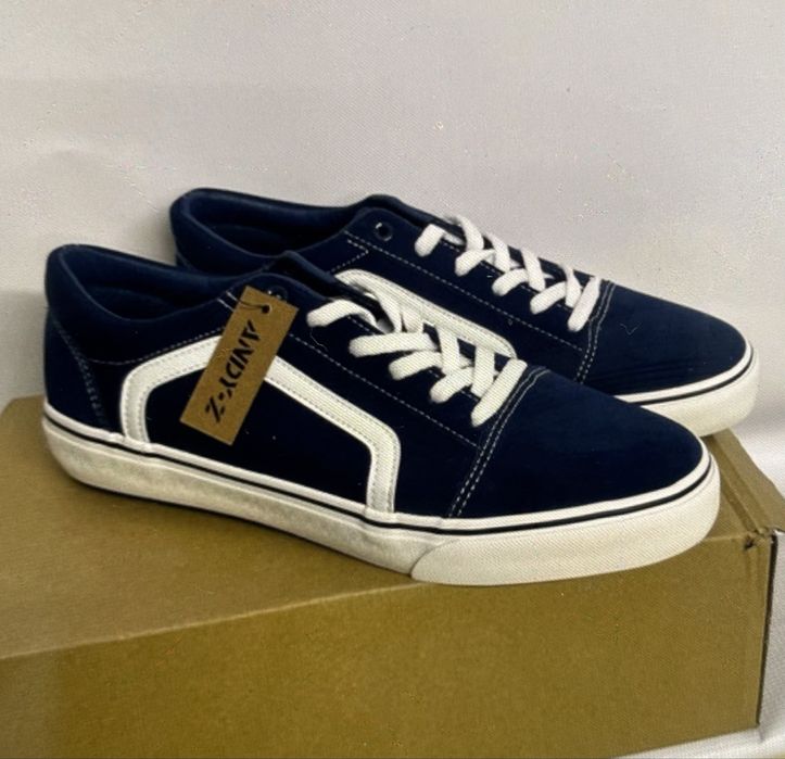 Tenisowki  sneakersy sportowe 43/44