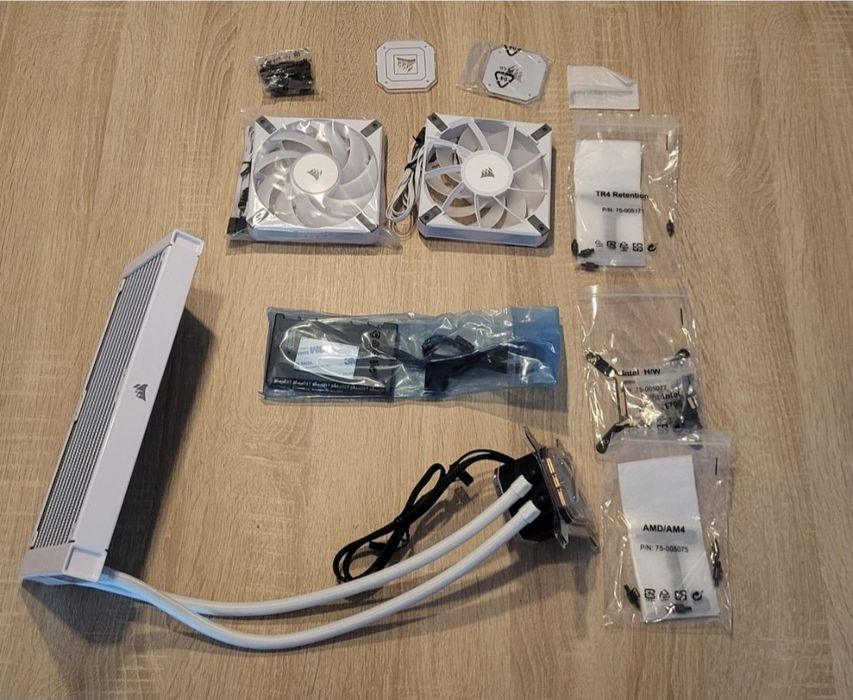 Watercooler Corsair H100i Elite Capellix XT White 240mm RGB, Como Novo