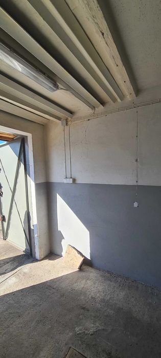 Wynajmę garaż ul. Andrzeja Struga w Żyrardowie idealny stan techniczny - Więcej