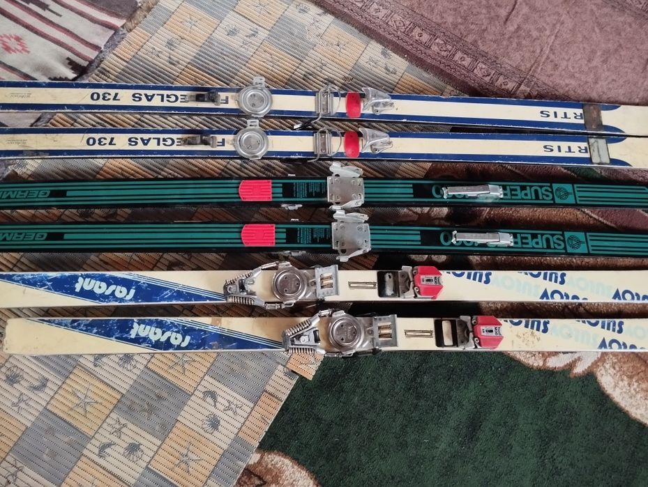 Лижі без черевиків