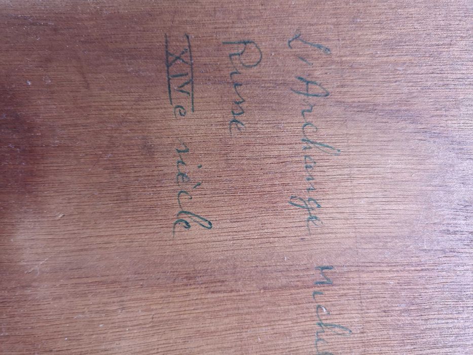 2 quadros com motivos religiosos
