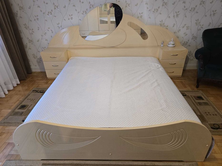 Sypialnia RUST 1,8x2,0 m