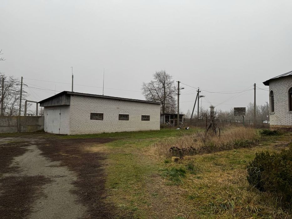 с.Заворичі. Житлово-комерційний комплекс!!! Без комісії!!!