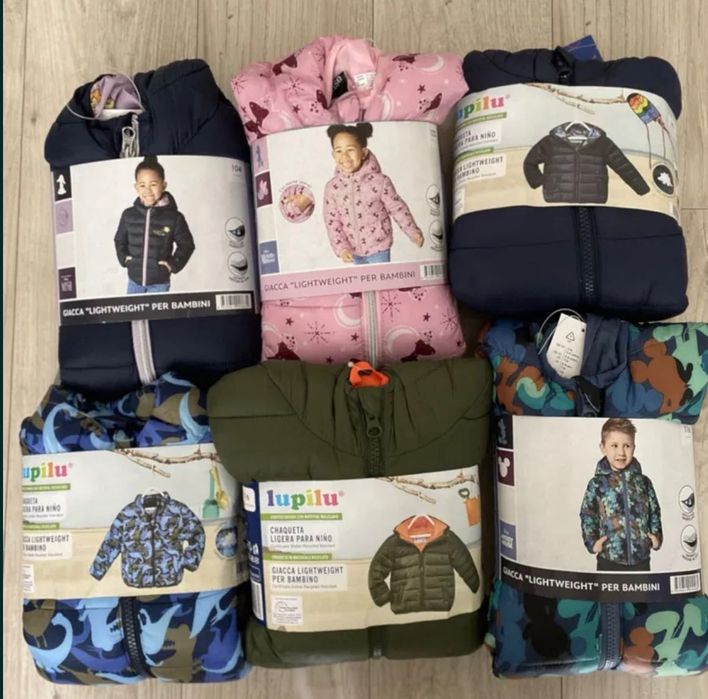 Новая курточка деми на девочку 110-116 см