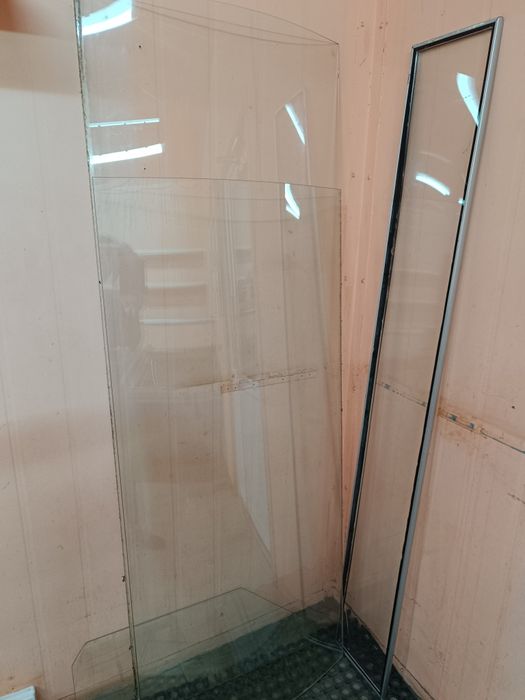 Морозильна вітрина в робочому стані