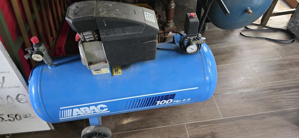Compressores, 1 esta praticamente novo