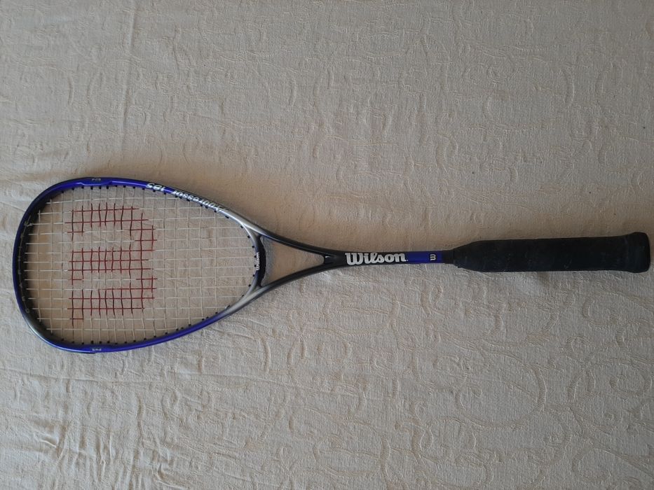 raquete squash wilson