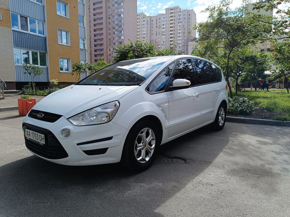 продам автомобіль Ford s max