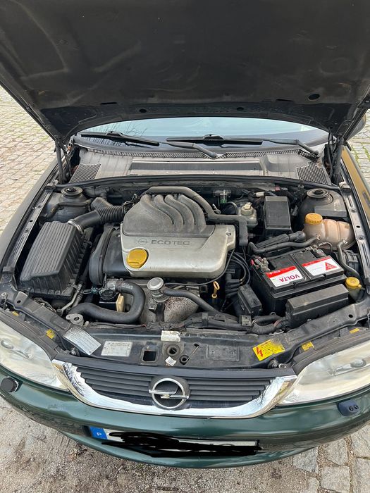 Vendo vectra B carro do dia dia