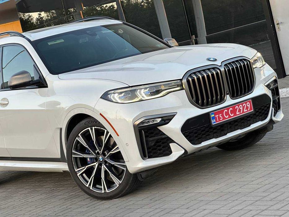 BMW X7 M50i Individual