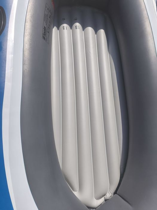 Barco Sevylor Caravelle K85_ 3 pessoas _Como novo