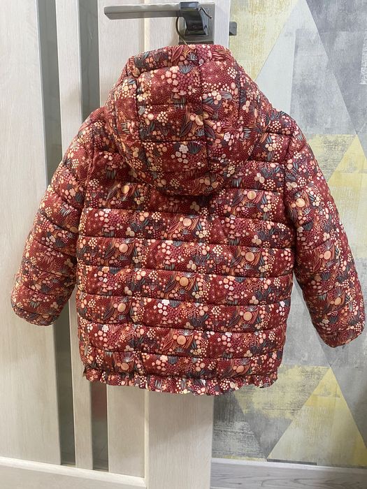 Куртка для дівчинки