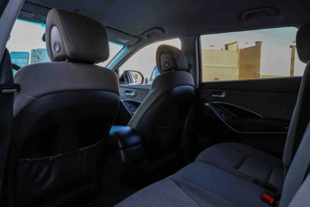 Hyundai SANTA FE      2015