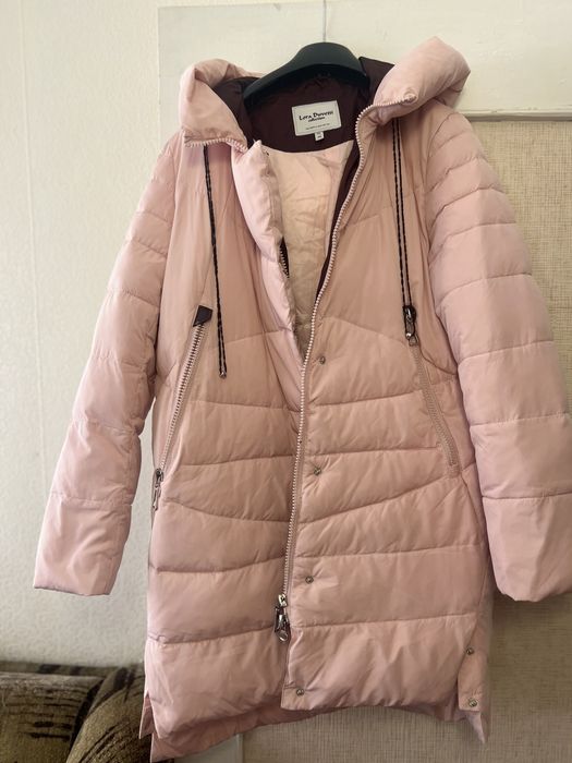 Продам куртку -пуховик,напрвнення натуральний пух