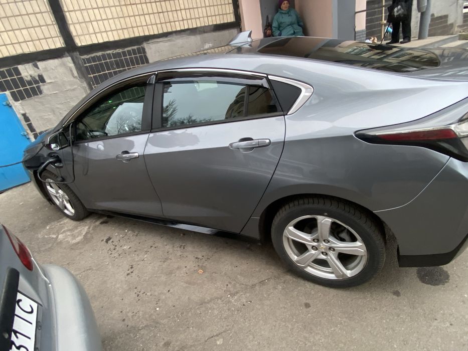 Chevrolet Volt 2