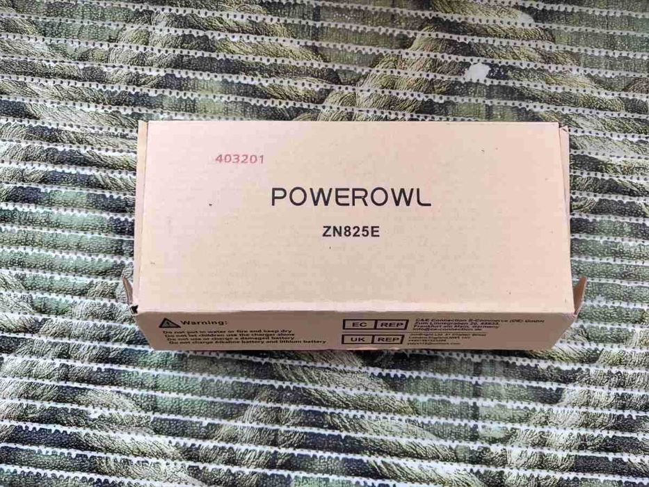 Зарядка АА/ААА на 8 слотов