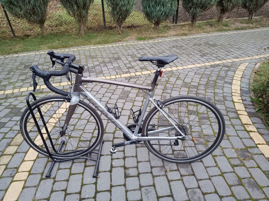 Rower szosowy Romet Huragan 3