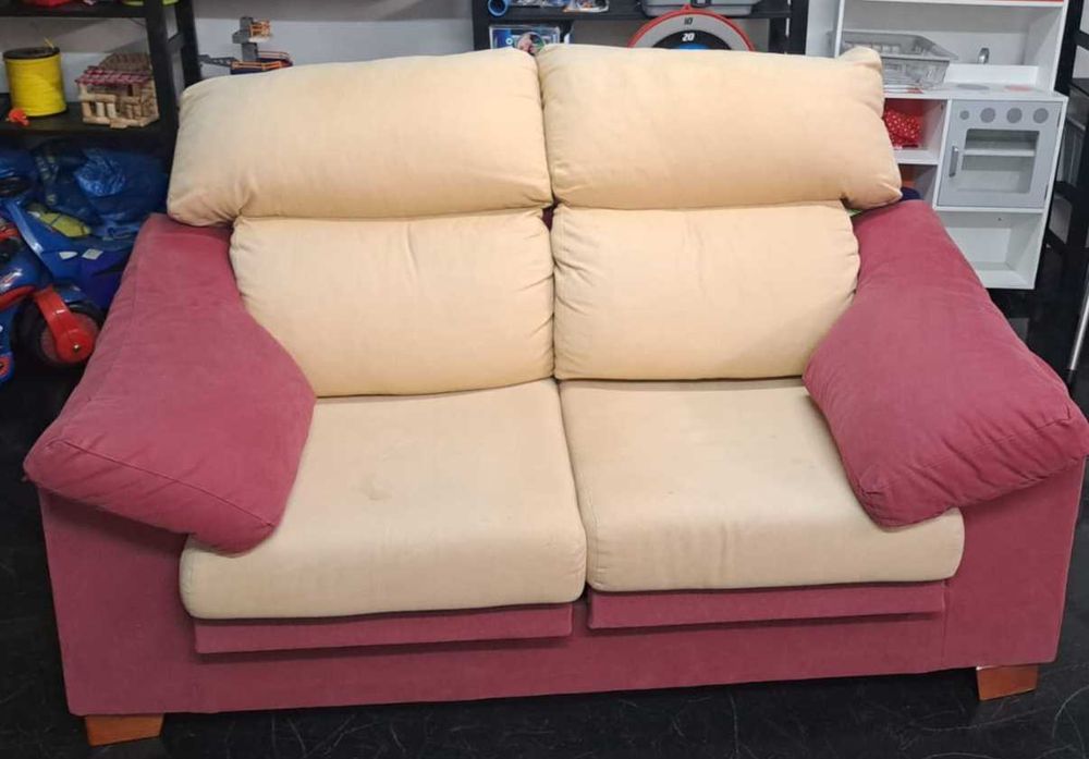 Conjunto de sofás Leiria, Pousos, Barreira E Cortes • OLX Portugal