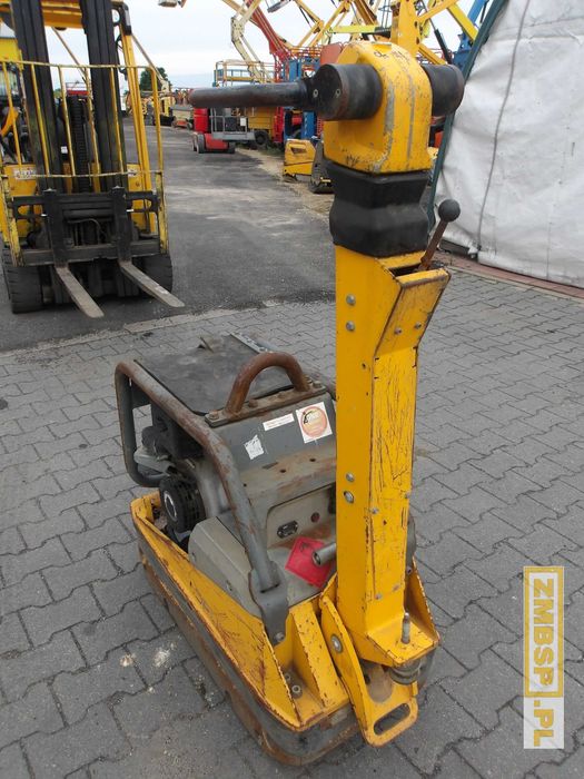 Zagęszczarka rewersyjna 400 kg Wacker Neuson DPU4045Ye (Bomag Ammann)