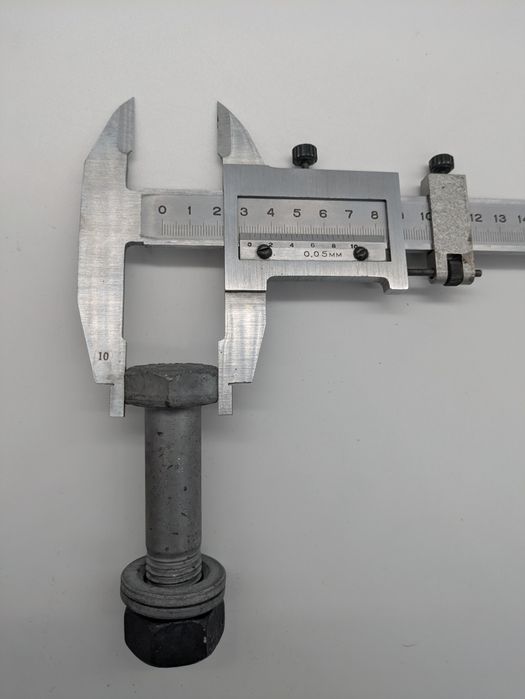 Śruby konstrukcyjne 108kg śrub