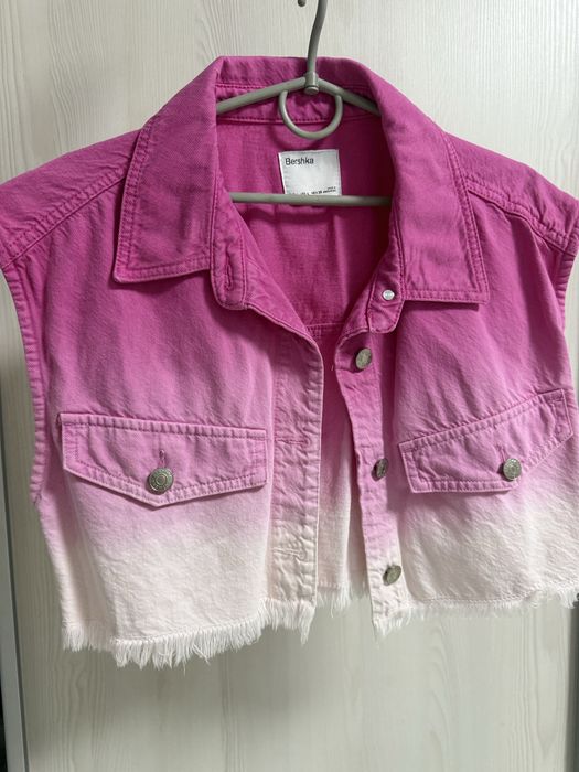 жилетка жіноча bershka s/m/l рожева