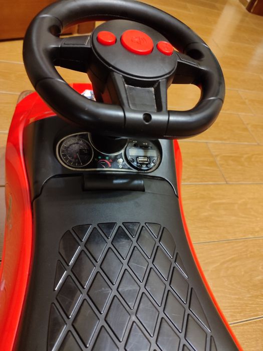 Машинка дитяча, толокар