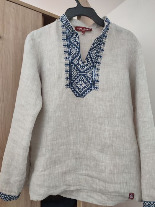 Продам вишиванку на хлопчика