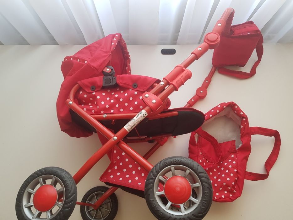 Каляска для кукол