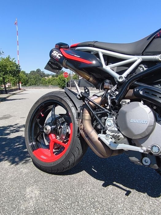 Ducati Hypermotard 950 RVE (2019)
