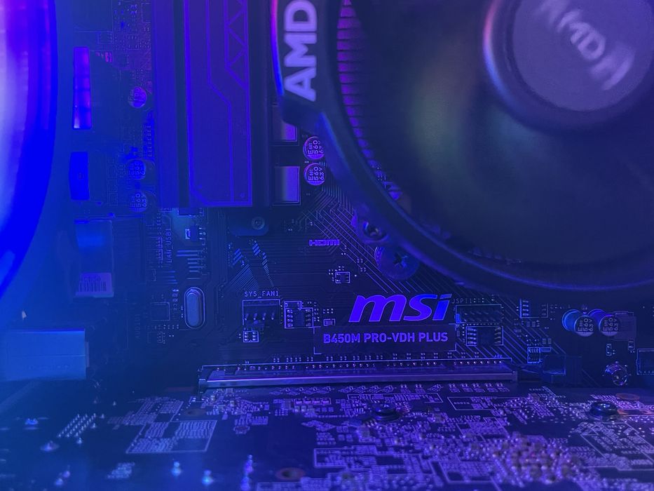 ПК для игр и работы | Ryzen 3 | RX580 | 16GB | SSD