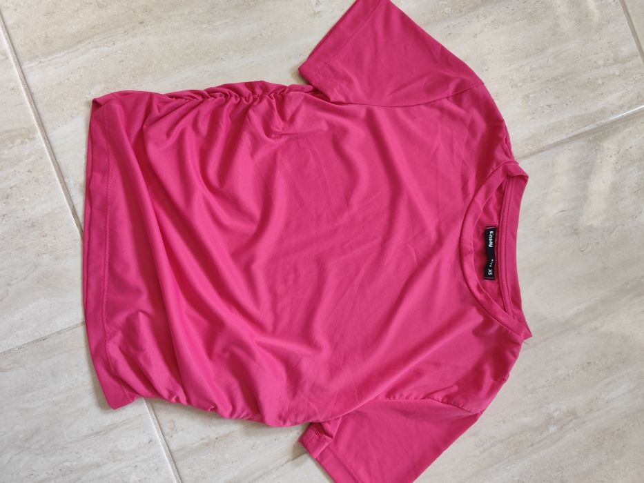 Nowe crop topy 3 szt XS koszulki t-shirty