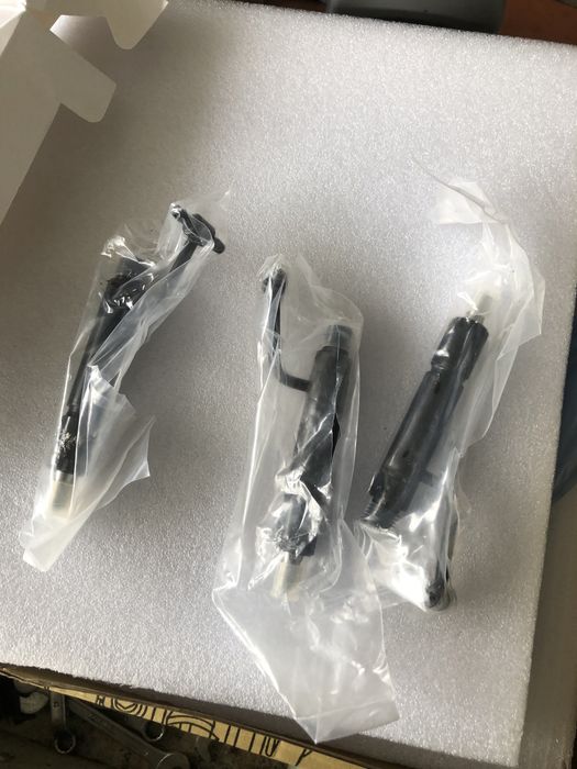 Injetores motor yanmar 3tnv88 3tnv84