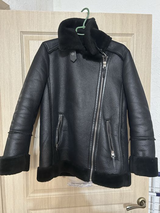 Дубленка Stradivarius