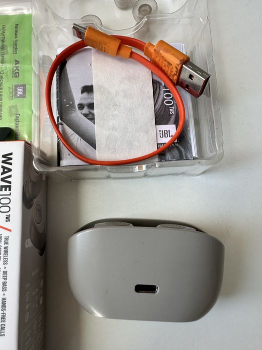 Бездротові навушники JBL wave 100 tws