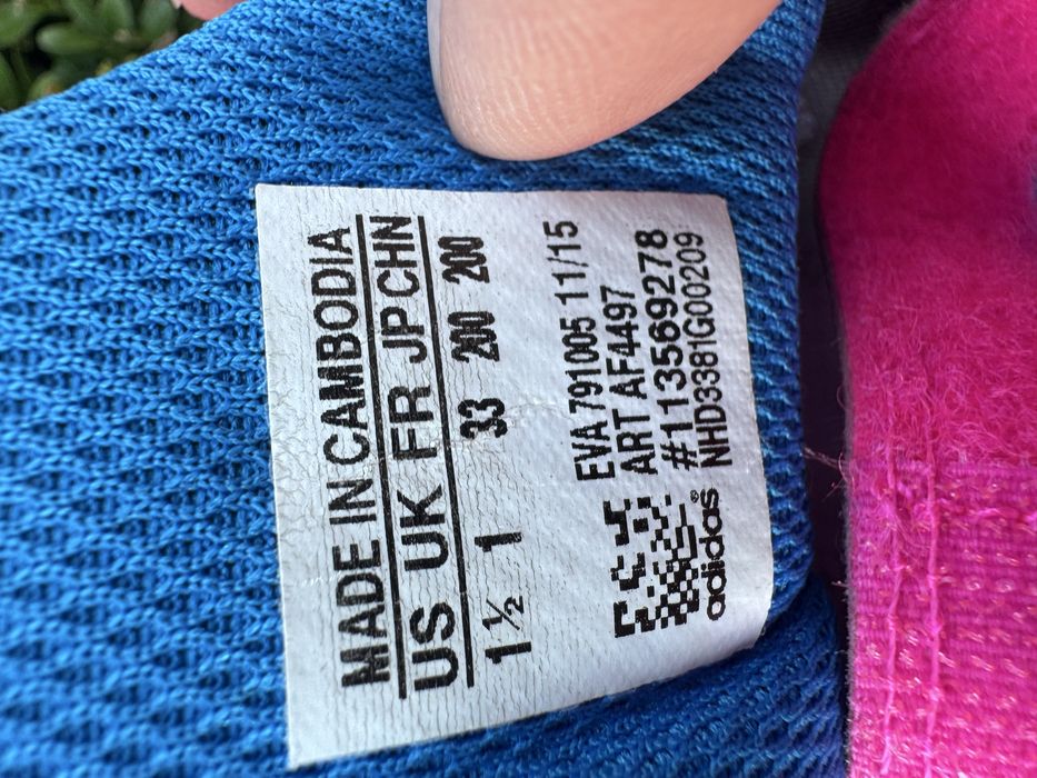 Кросівки Adidas для дівчинки, 33 розмір