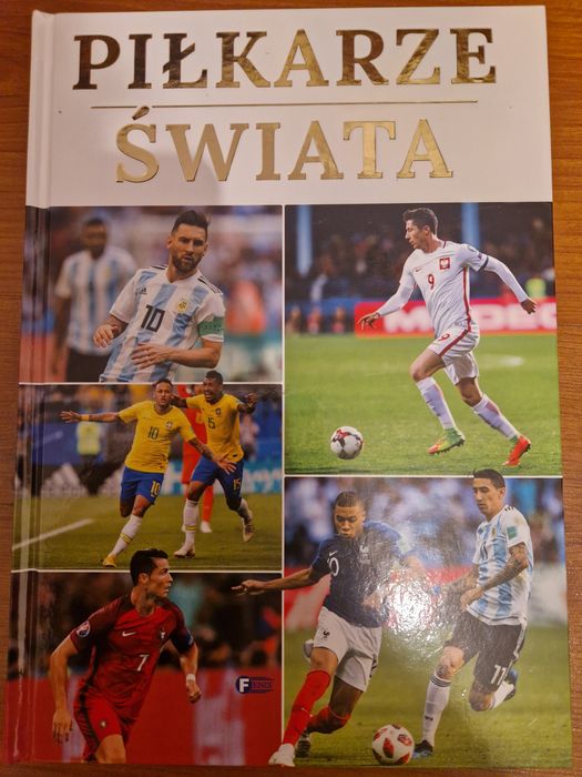 Ksiazka Pilkarze swiata