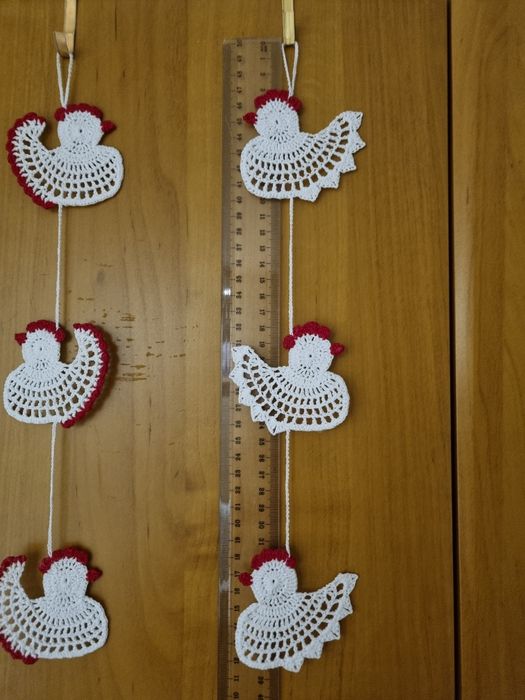 Zawieszki szydełkowe kurki