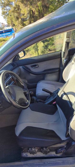 Subaru Legacy Outback — fotografia 4