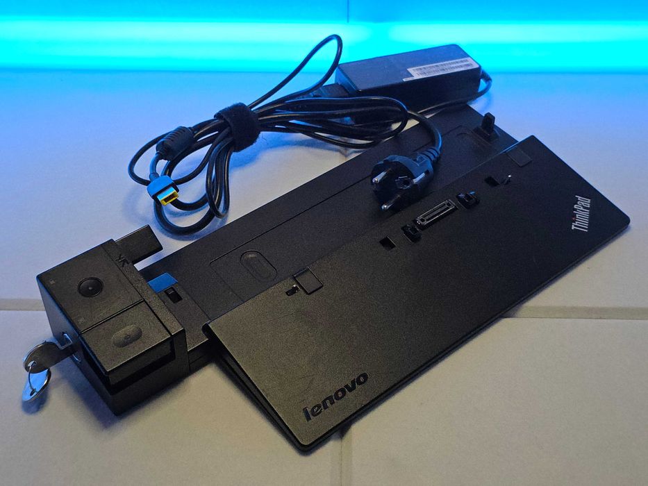 LENOVO THINKPAD L470 i3-6006U/8GB/240GB SSD/Win11 Pro +stacja dokująca