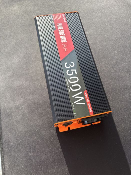 Інвертор 3500W 12-220B