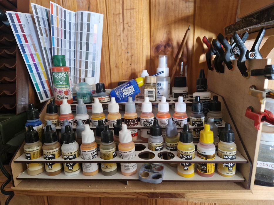 Estante de tintas para secretária