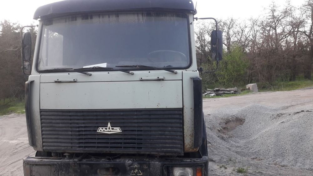 Продаю МАЗ , тягач, по-агрегатно.