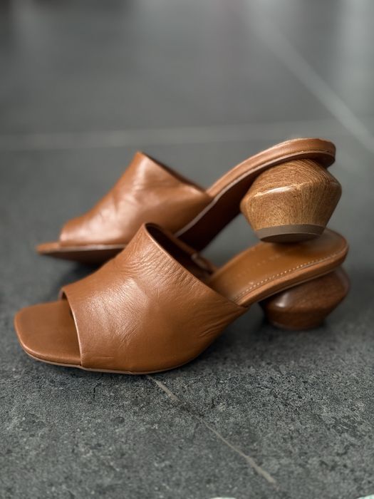 Шкіряні мюлі zara 37 розміру