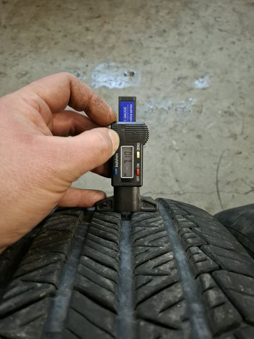 4x 255/55/18 Taurus 701 SUV