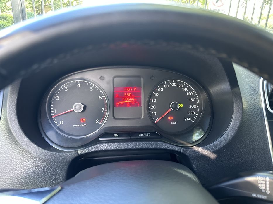 Volkswagen Polo ,1.6 Газ-Бензин 2017