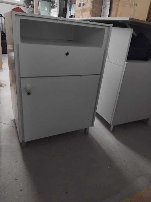 Móvel de Balcão para computador