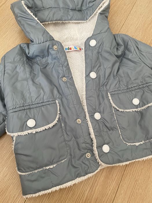 Весняна курточка для дівчинки