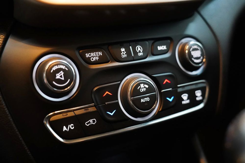 Jeep Cherokee 2.0 MJD Longitude